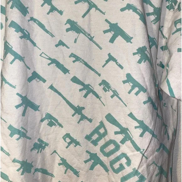 EUC | Rogue Status | Teal and White T-shirt | Size Medium - Picture 2 of 6